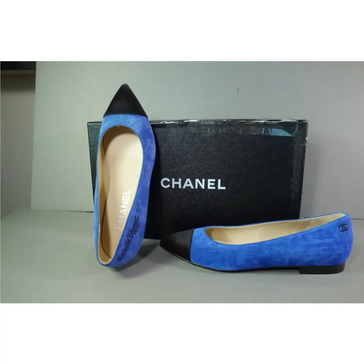 Chanel shoes - Ballet Flats - Ballet Flats - Blue, s: Royal Blue Suede and Black Satin (UPC: 3572640021563) 1