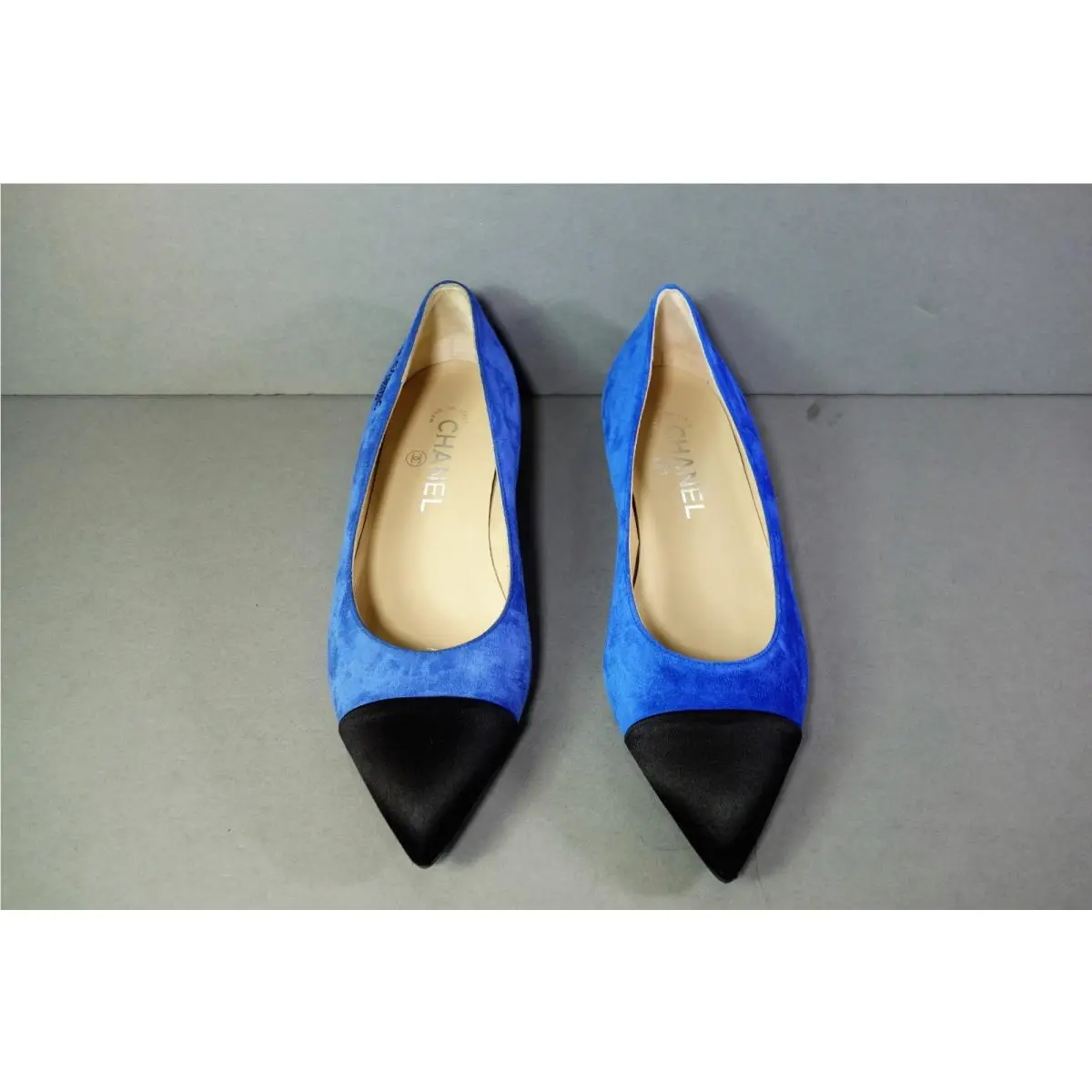 Chanel shoes - Ballet Flats - Ballet Flats - Blue, s: Royal Blue Suede and Black Satin (UPC: 3572640021563) 2