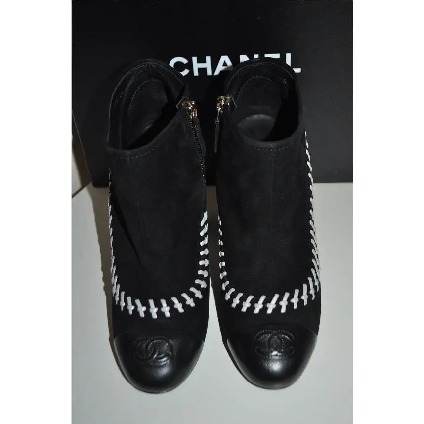 Chanel shoes - Black 2