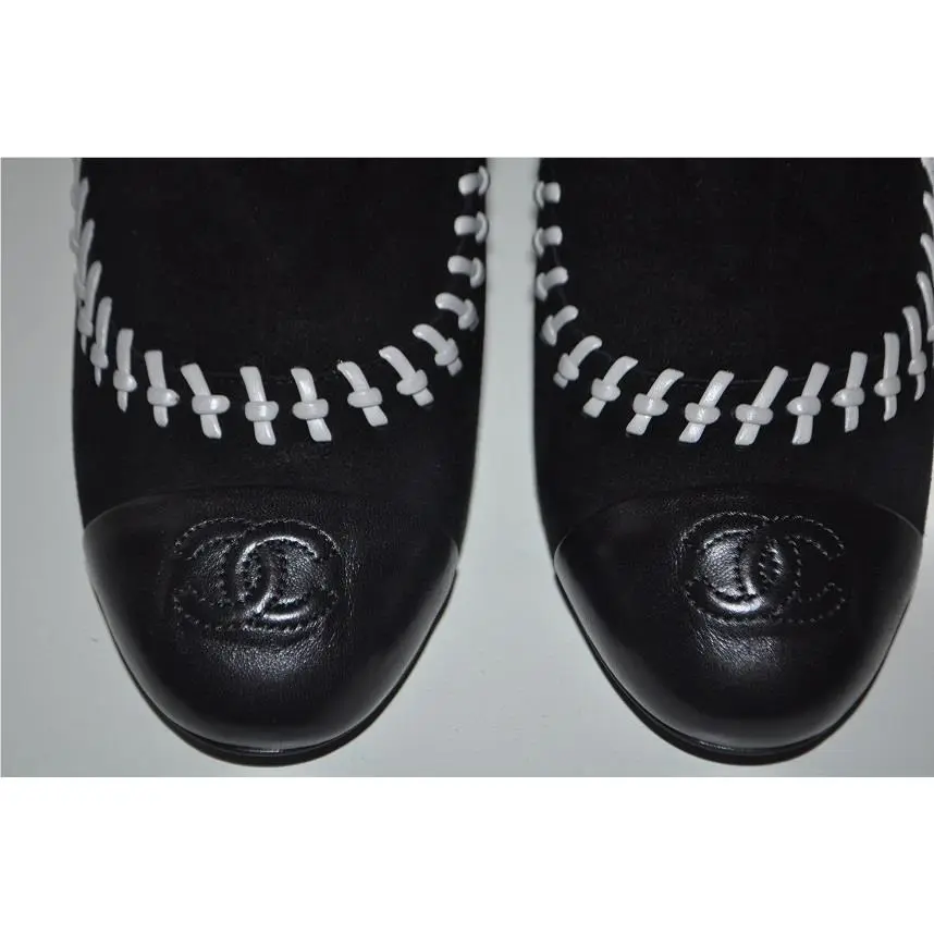 Chanel shoes - Black 3