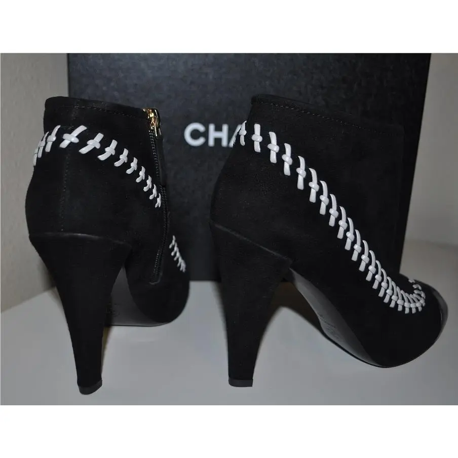Chanel shoes - Black 4