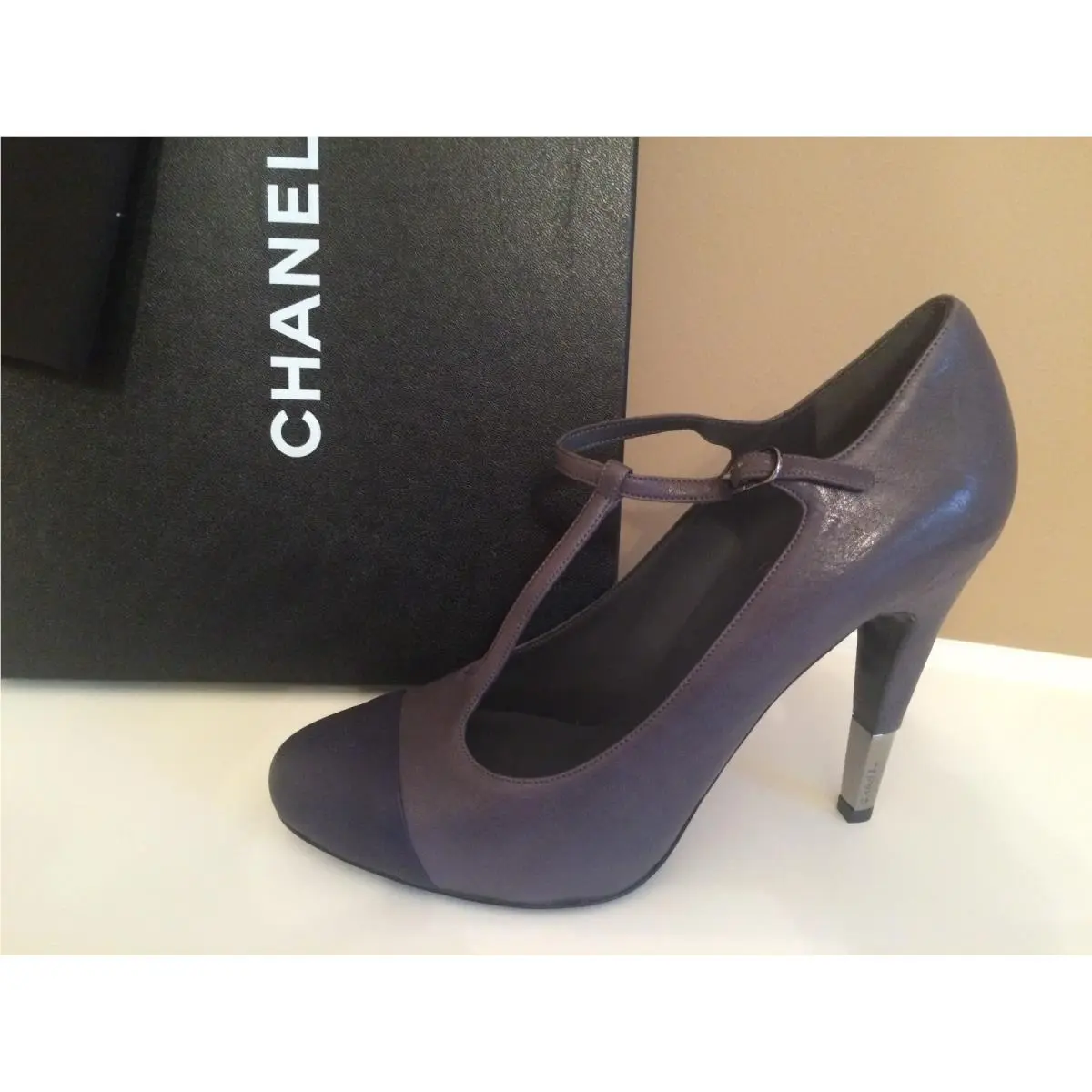 Chanel shoes - Gray 1
