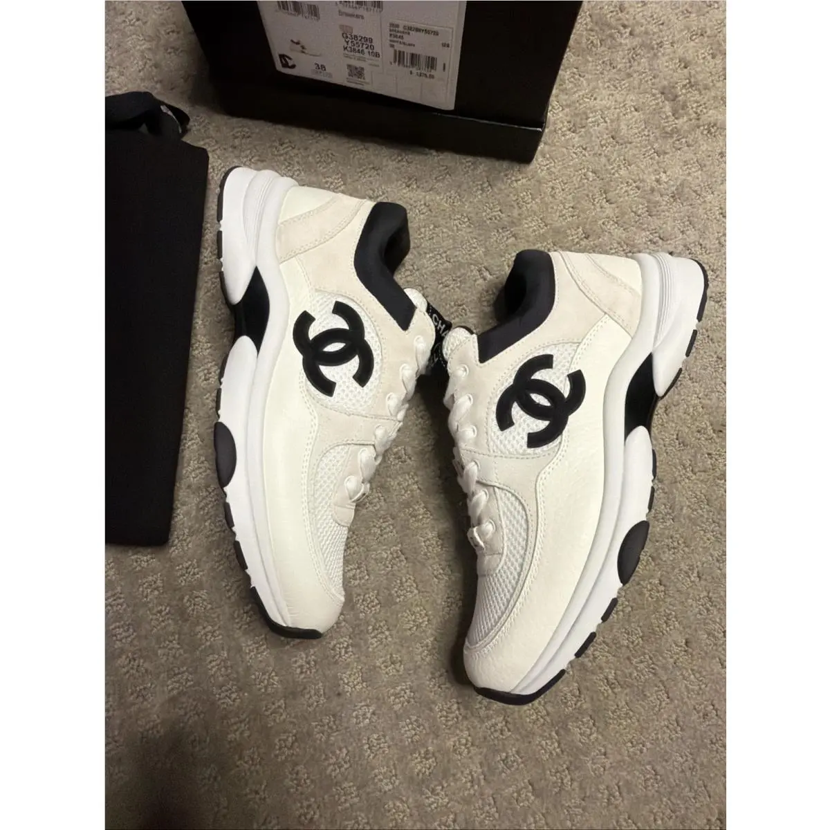 Chanel shoes - Chanel Sneaker - Sneaker - G38299-Y55720-K3846 10B - White 3