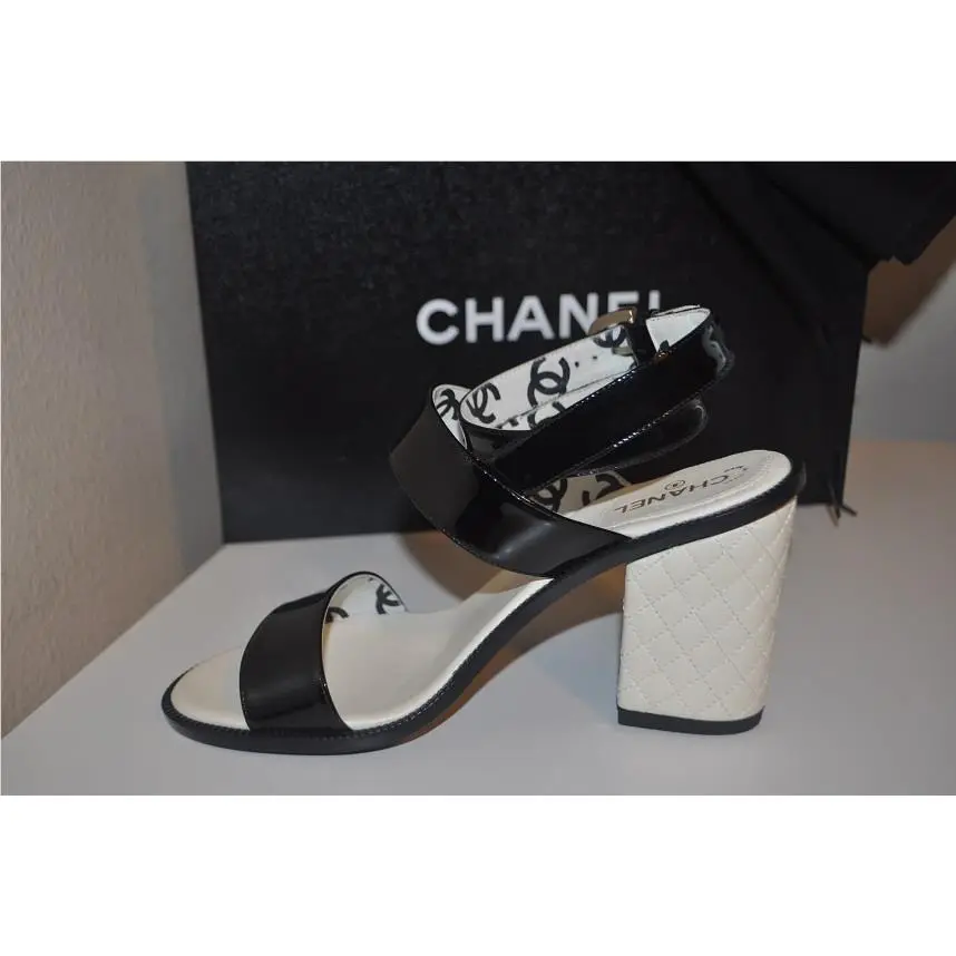 Chanel shoes - Black / Ivory 0