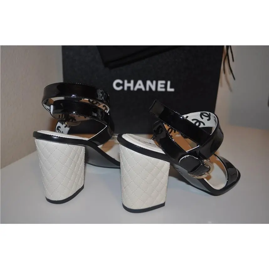Chanel shoes - Black / Ivory 4