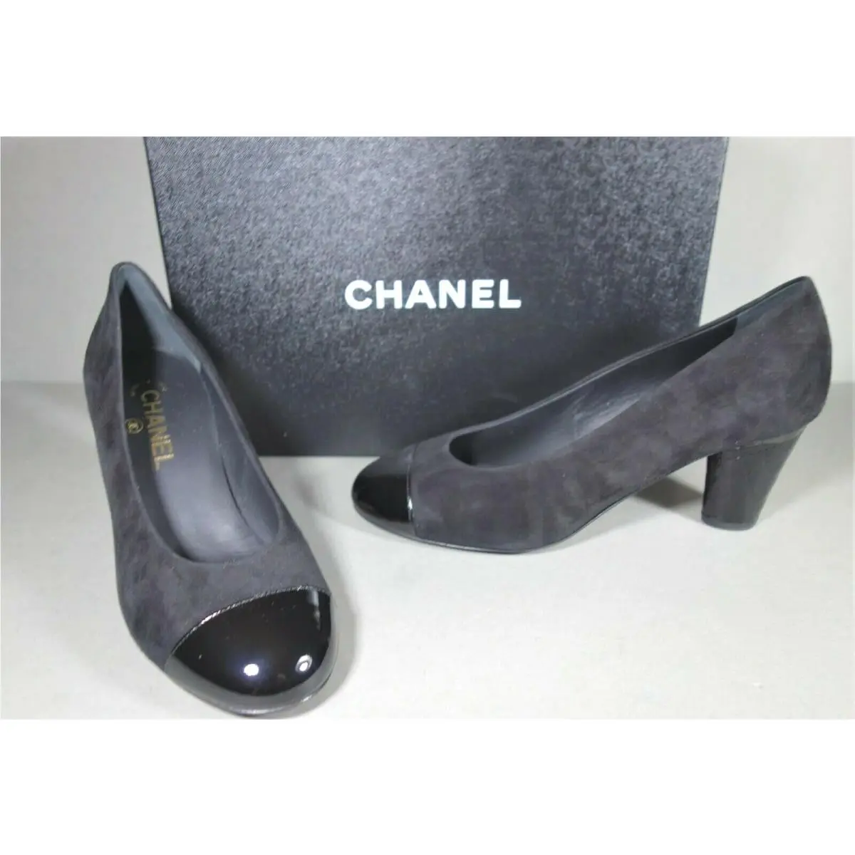 Chanel 38.5 Black Suede Patent Round Toe Gold CC Quilted Heel Classic Pumps