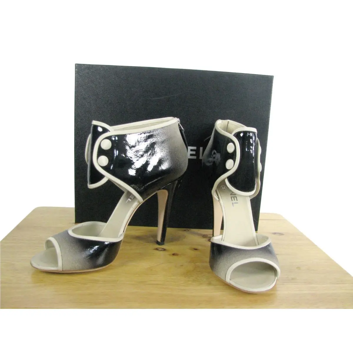Chanel shoes - Ombre - Black fading to gray, Main: Black fading to gray 1