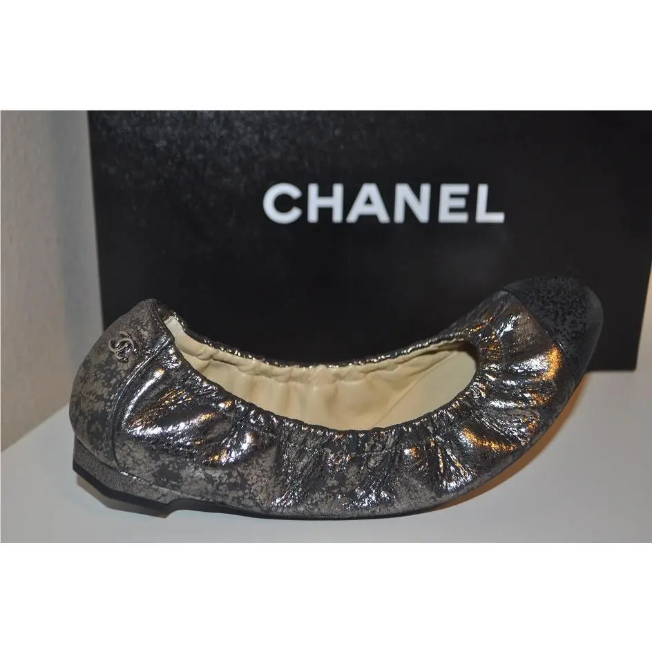 Chanel Classic CC Logo Elastic Metallic Leather Ballerina Ballet Flats 37.5