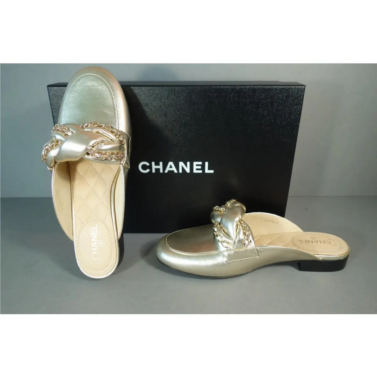Chanel shoes - Chanel mules - mules - Gold (UPC: 3572639283293) 1