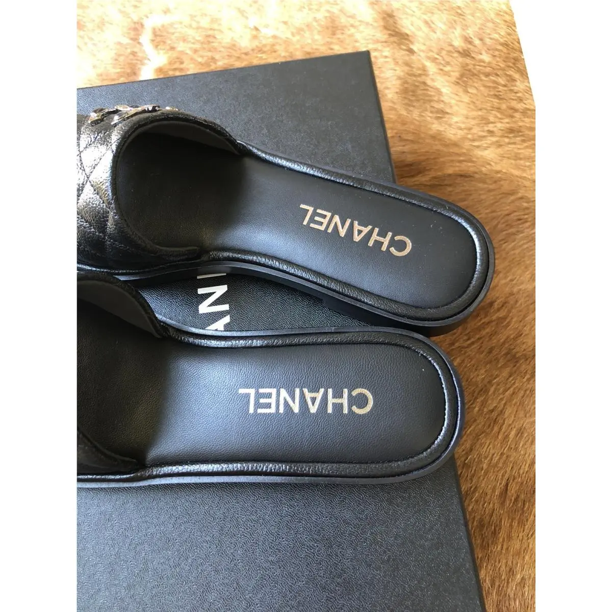 Chanel shoes - Chanel S22 G38794 - Black 5