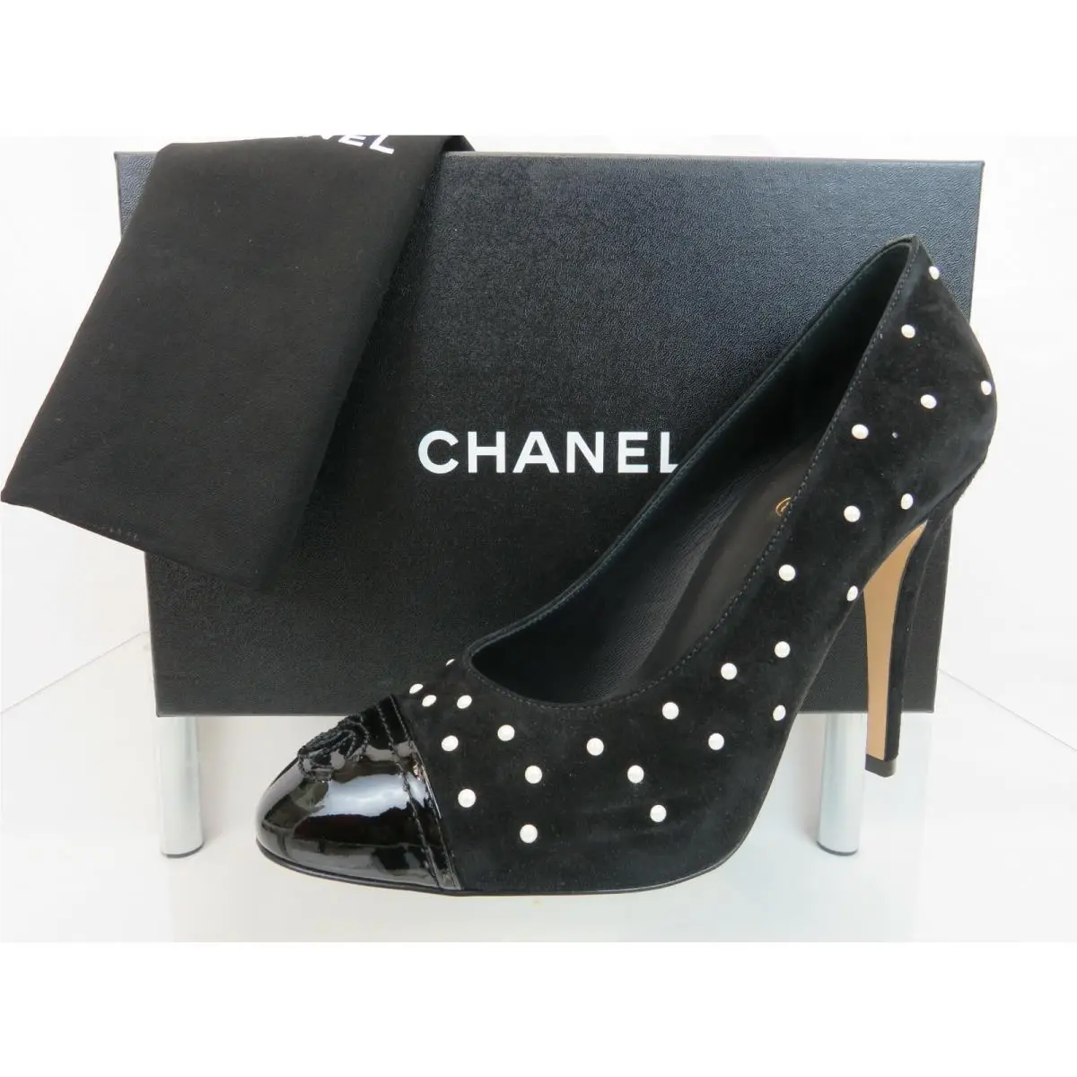 Chanel shoes - G33422 - G33422 - Black (UPC: 3572640670235) 0