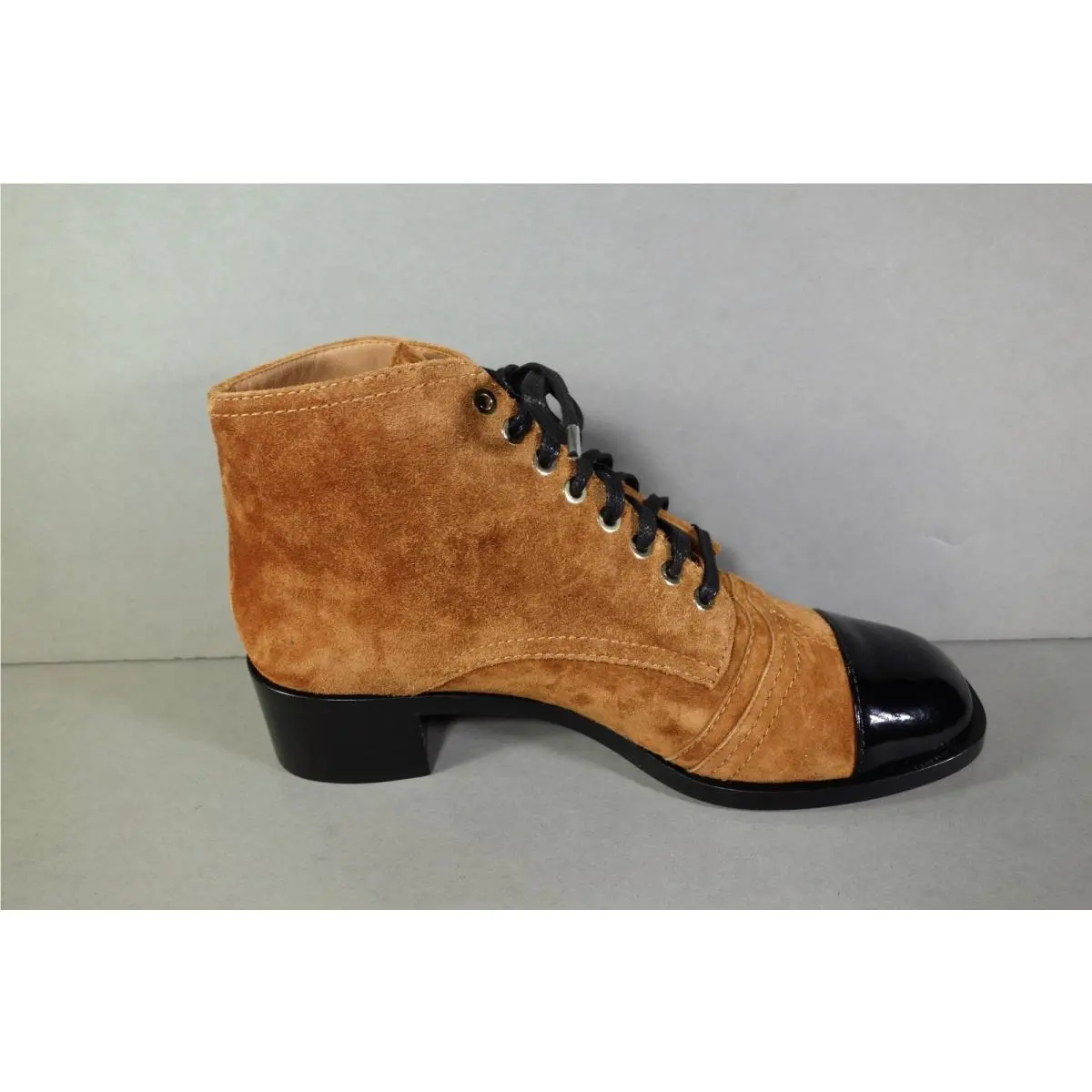 Chanel shoes - Chanel short boots - short boots - Beige, s: Caramel Beige & Black (UPC: 3572641966344) 6