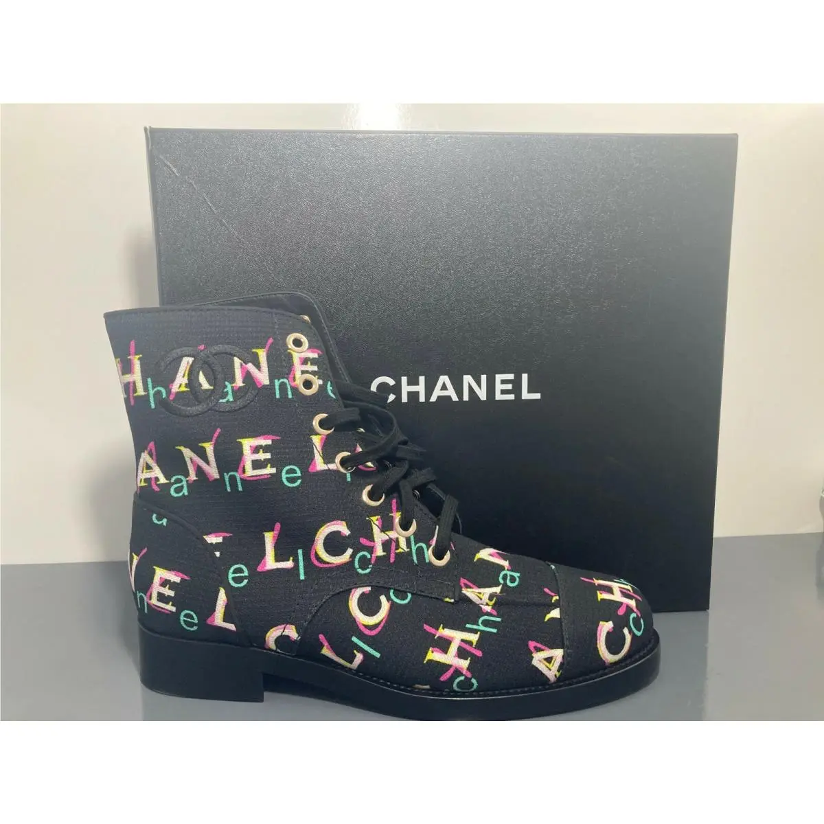 Chanel shoes - 19P - Multicolor (UPC: 3572647667184) 0