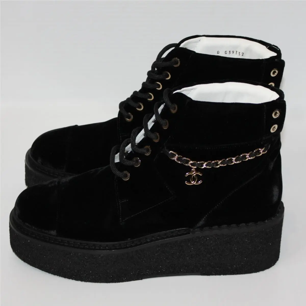 Chanel shoes - Black 3