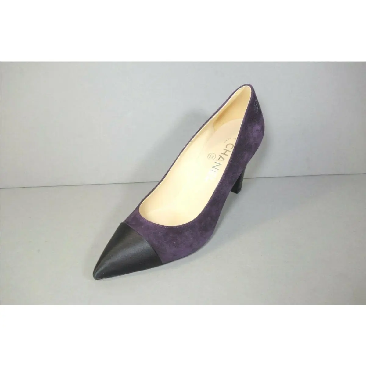 Chanel shoes - Chanel cap toe Classic pumps - Black & Dark Purple (UPC: 3572640014800) 4