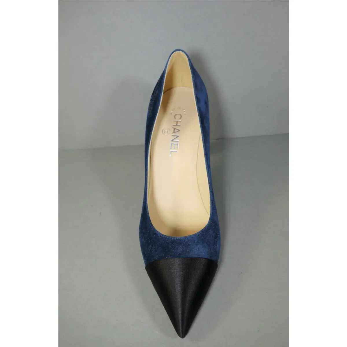 Chanel shoes - Chanel cap toe pumps Gabrielle Coco - Black & Navy Blue (UPC: 3572640012059) 2
