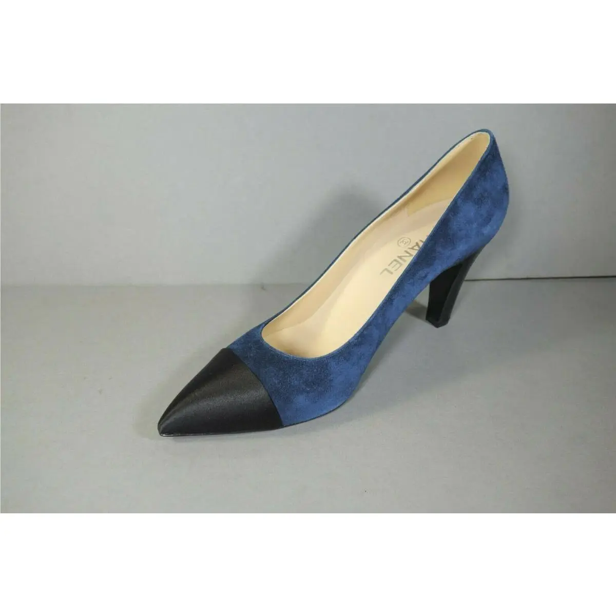 Chanel shoes - Chanel cap toe pumps Gabrielle Coco - Black & Navy Blue (UPC: 3572640012059) 4
