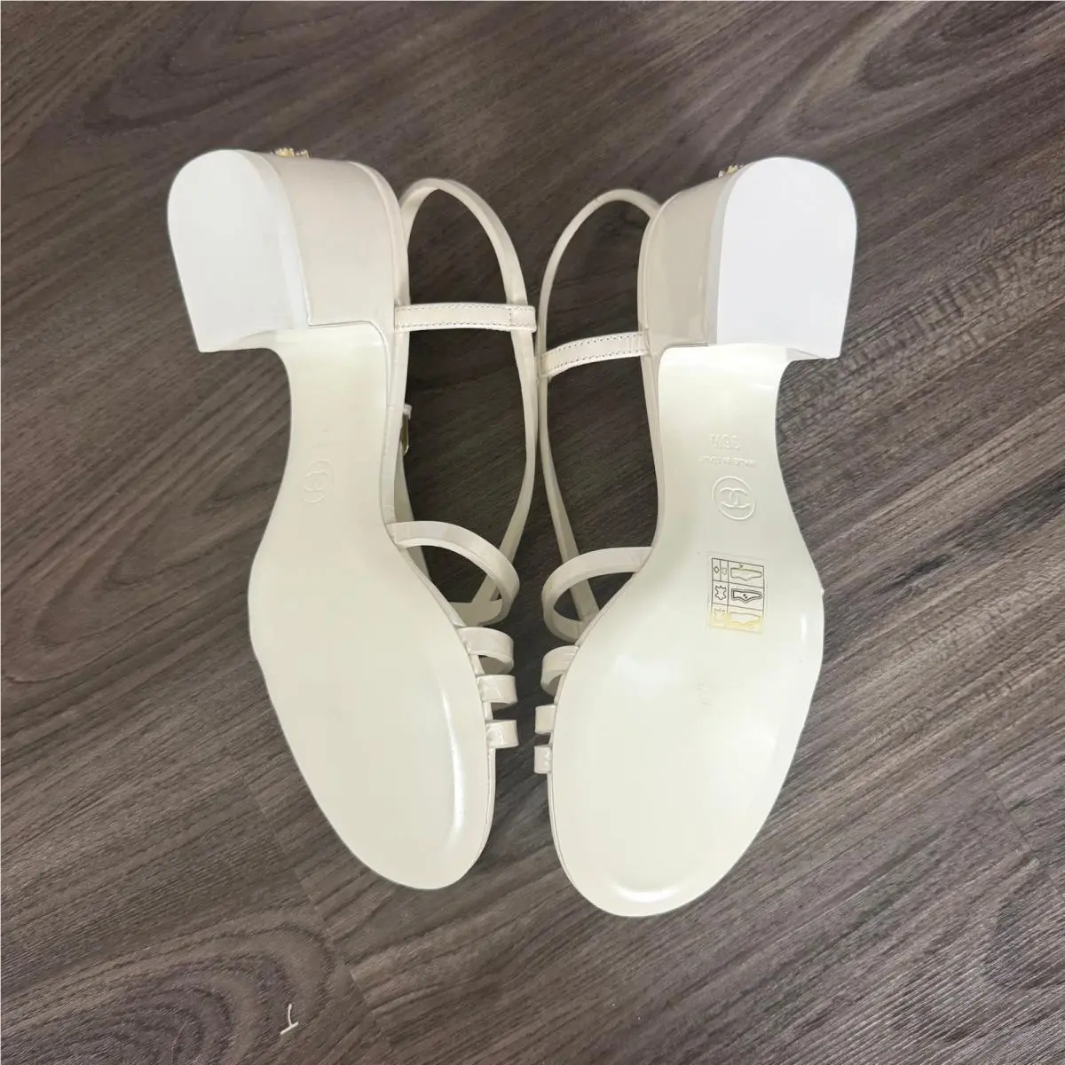 Chanel shoes - White 5