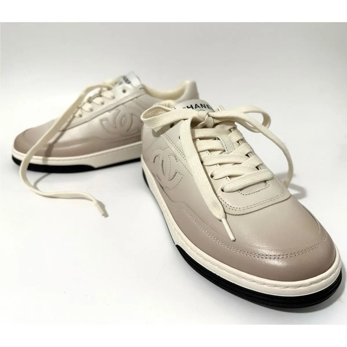 Chanel shoes - CHANEL CC - G39978 X56979 K5843 - Black/White (UPC: 3572672722131) 1