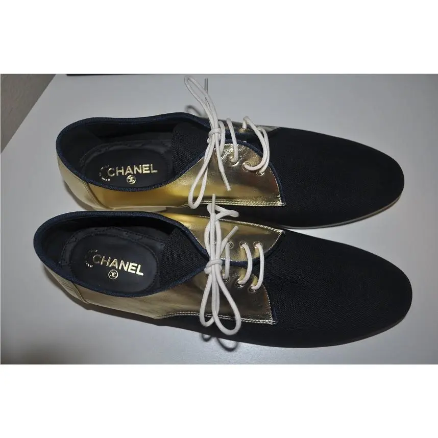 Chanel shoes - Black / Gold 2