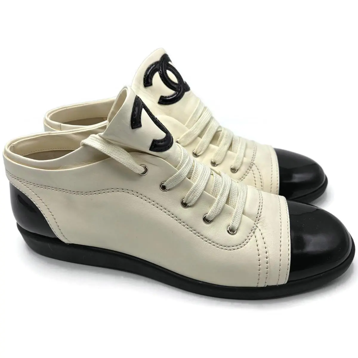 Chanel shoes - Chanel 14B - G25313Y01552 - White (UPC: 3572619424142) 0