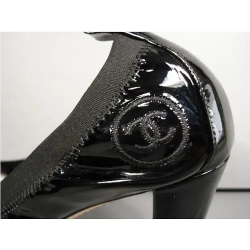 Chanel shoes - Chanel pumps - pumps - Black, Manufacturer: Noir (UPC: 3572625261250) 1