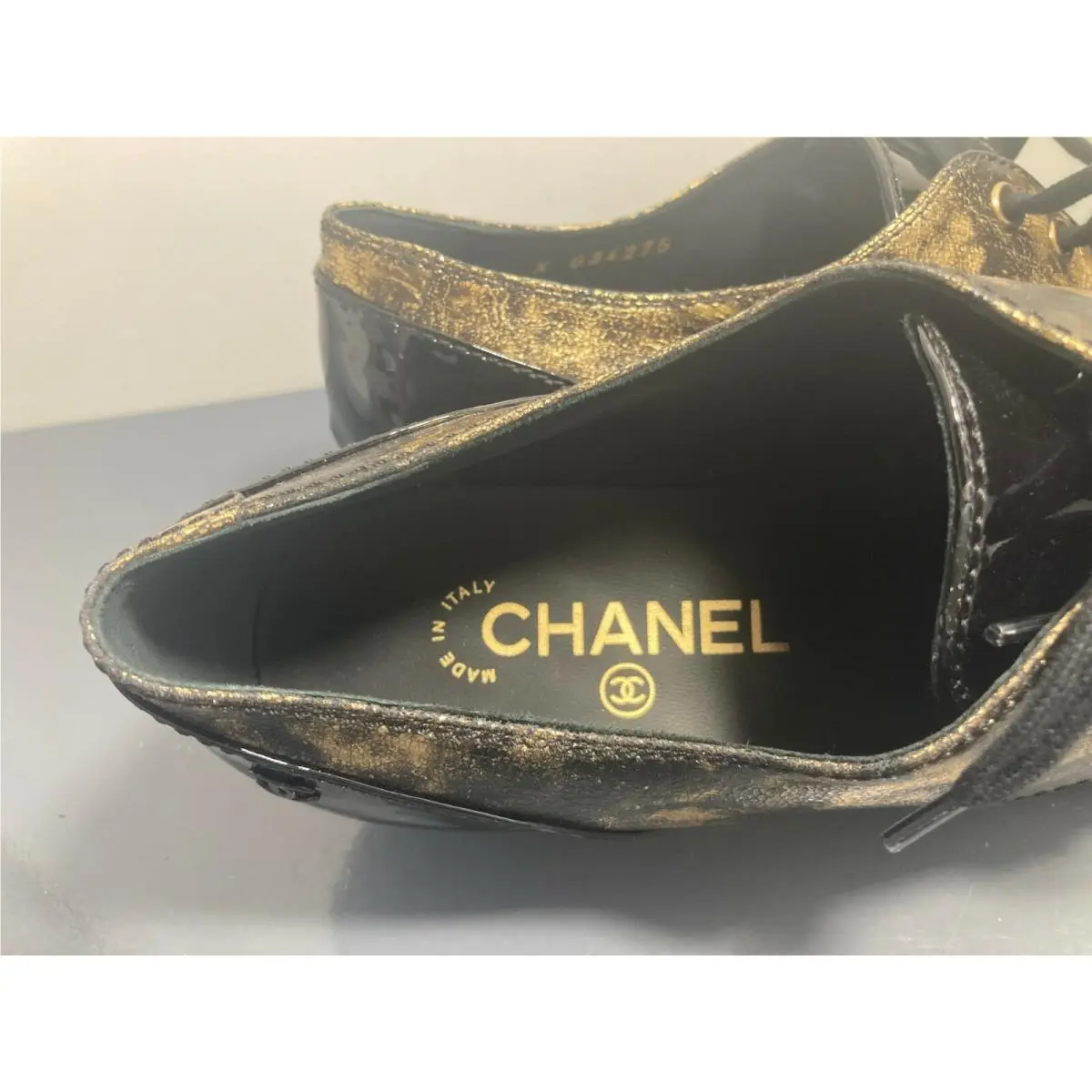 Chanel shoes - 18K - Black / Gold (UPC: 3572642867282) 4