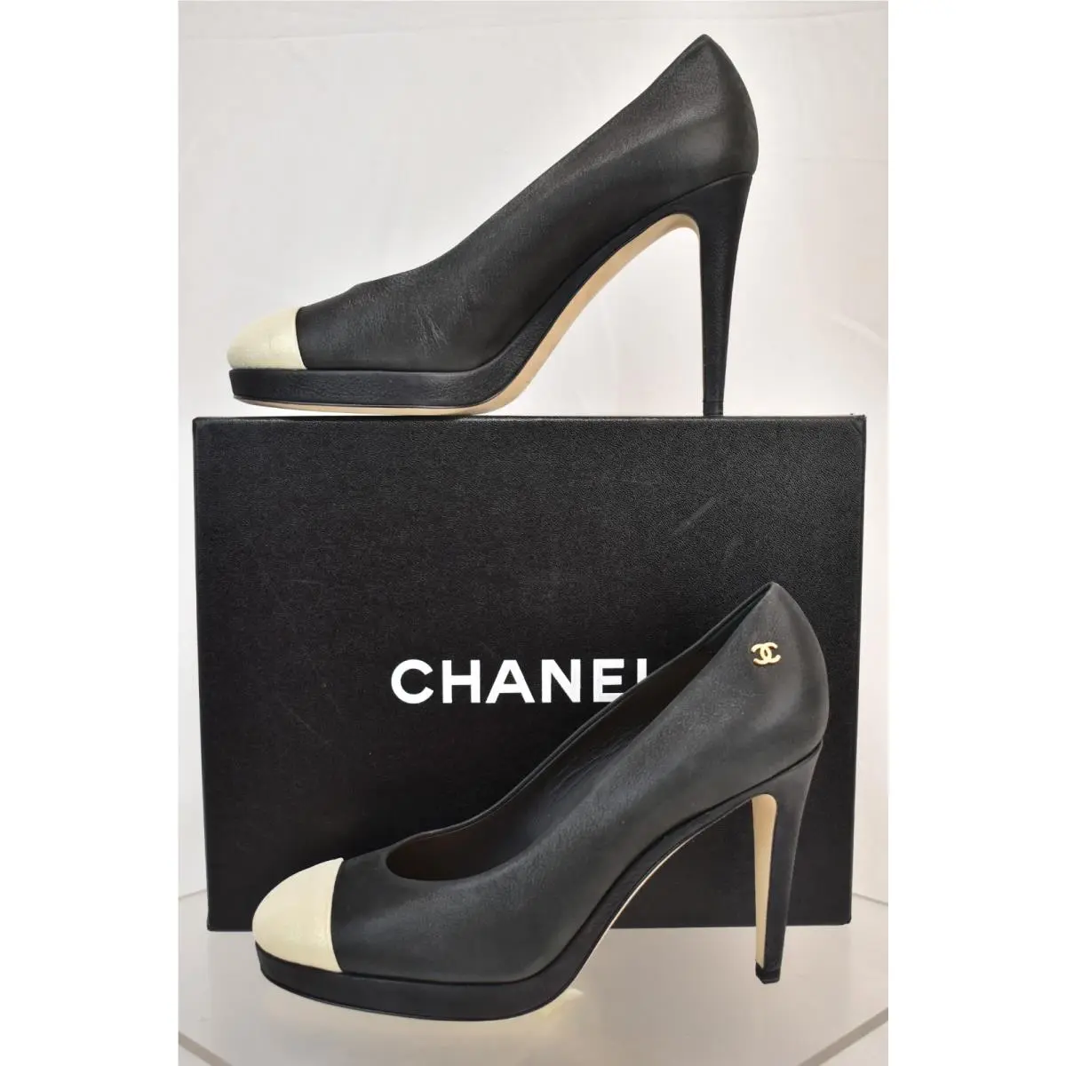 Chanel shoes - G30389 - G30389 - Black (UPC: 3572633077676) 0