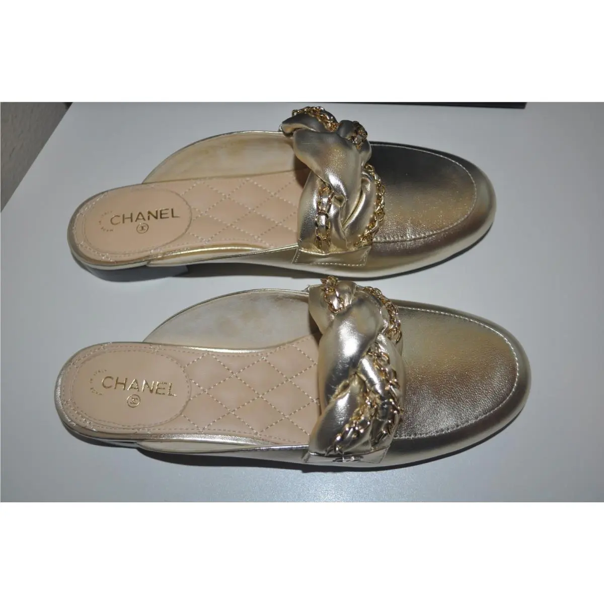 Chanel shoes - Gold (UPC: 3572639283316) 4