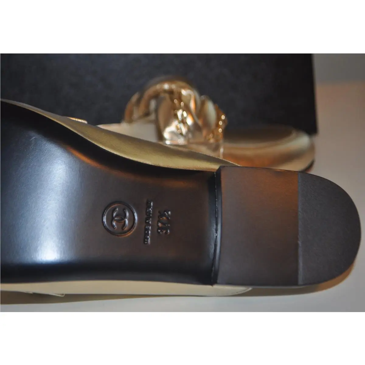 Chanel shoes - Gold (UPC: 3572639283316) 6