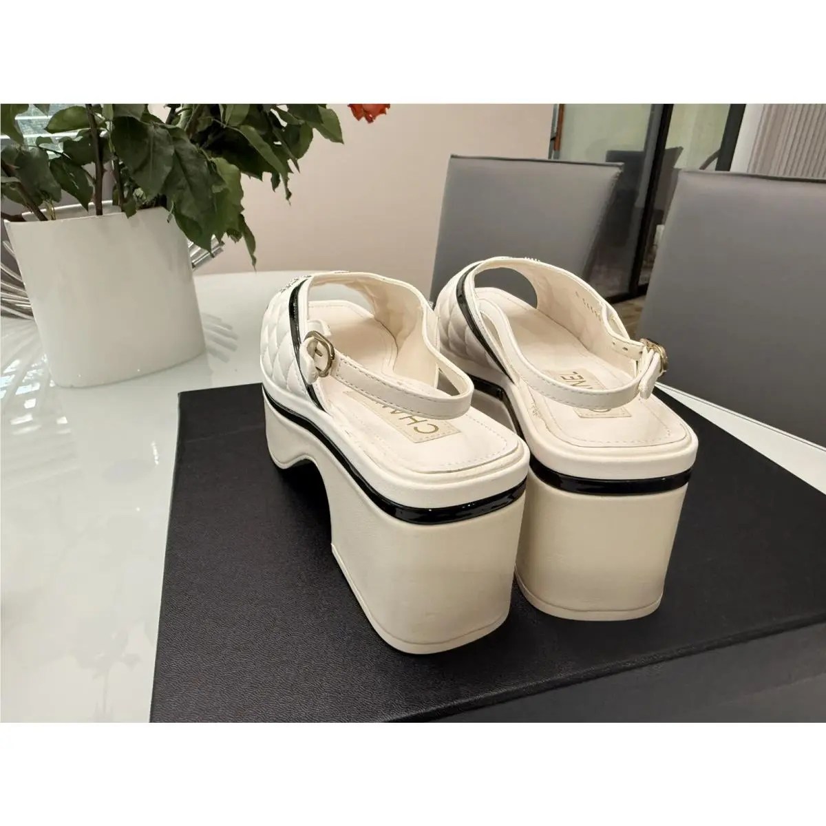 Chanel shoes - Open Toe - Open Toe - Black & White 5