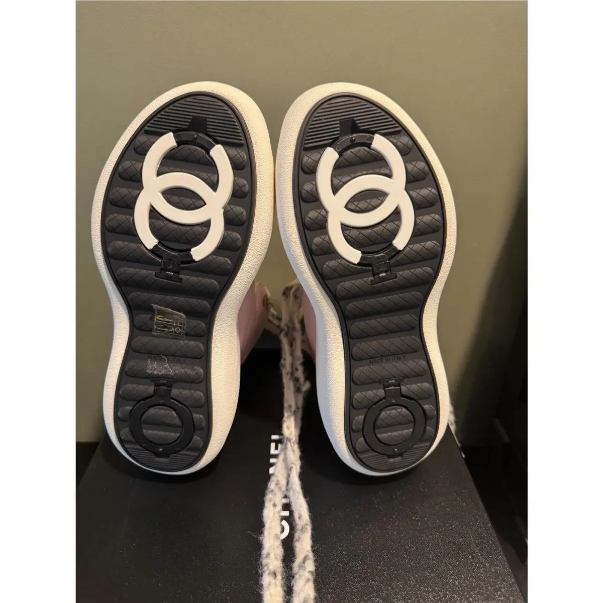 Chanel shoes - Chanel Sneaker - Sneaker - Pink 2