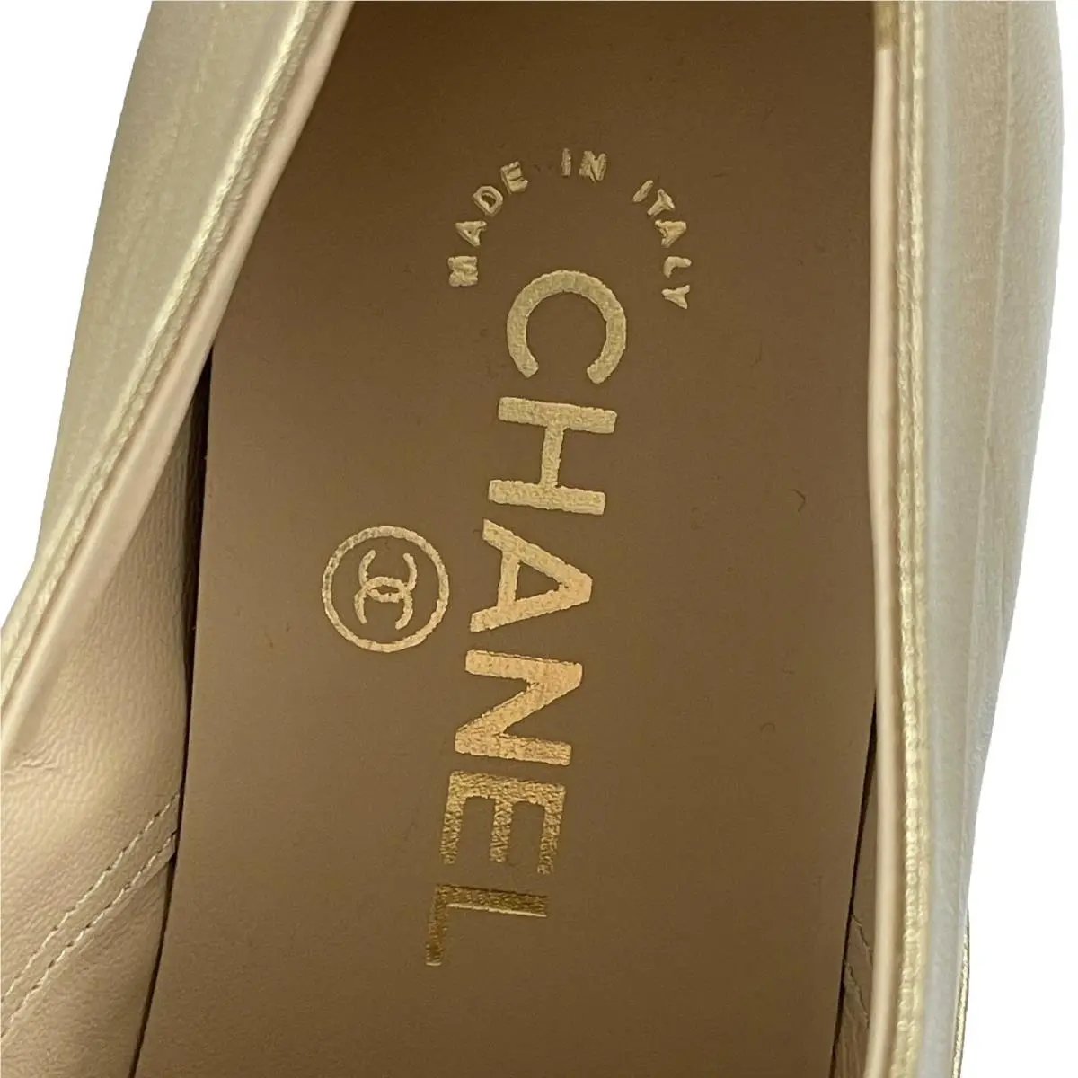 Chanel shoes - Gold 8