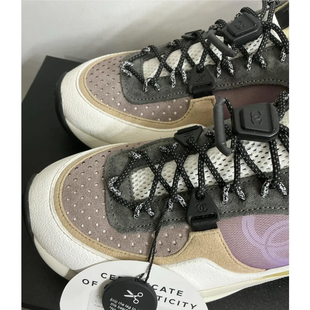 Chanel shoes - Chanel Sneaker - Sneaker - K4944 - Multicolor (UPC: 3572671624474) 3