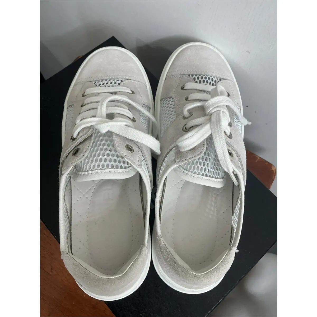 Chanel shoes - Chanel Sneaker - Sneaker - White 2
