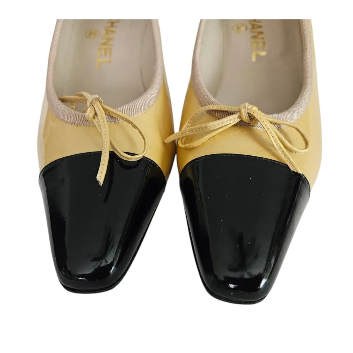 Chanel shoes - Yellow 2