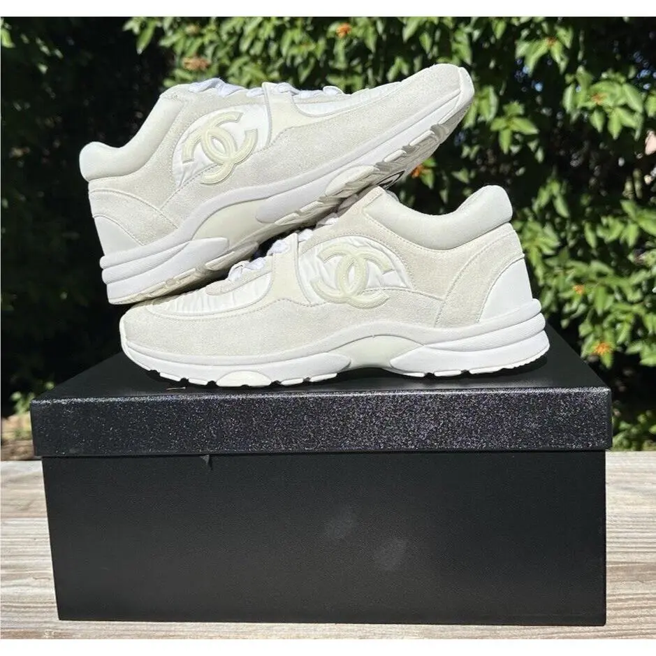Chanel CC Logo Low Top Sneakers `white` Designer G34360 Wmns Sz 39 1/2