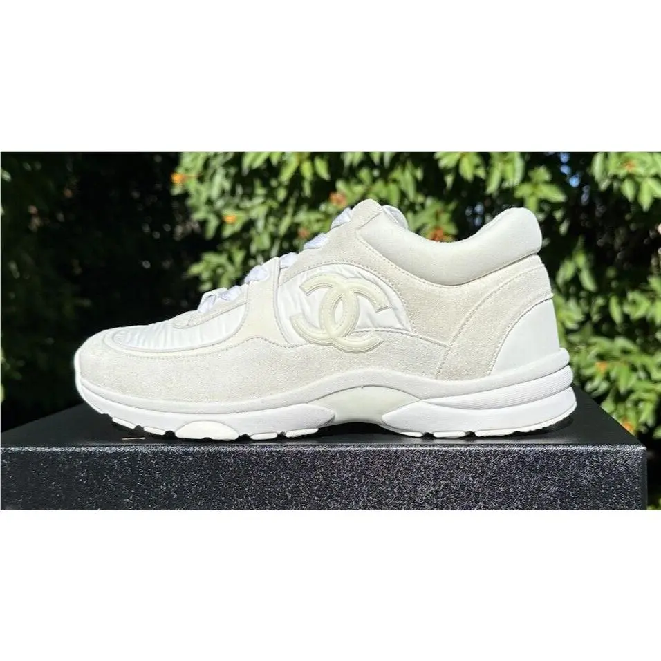 Chanel shoes - Chanel Sneaker - Sneaker - G34360 - White 1