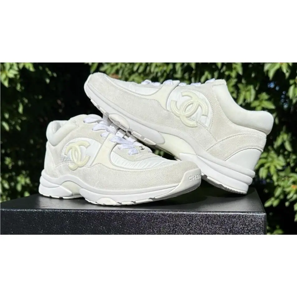 Chanel shoes - Chanel Sneaker - Sneaker - G34360 - White 3
