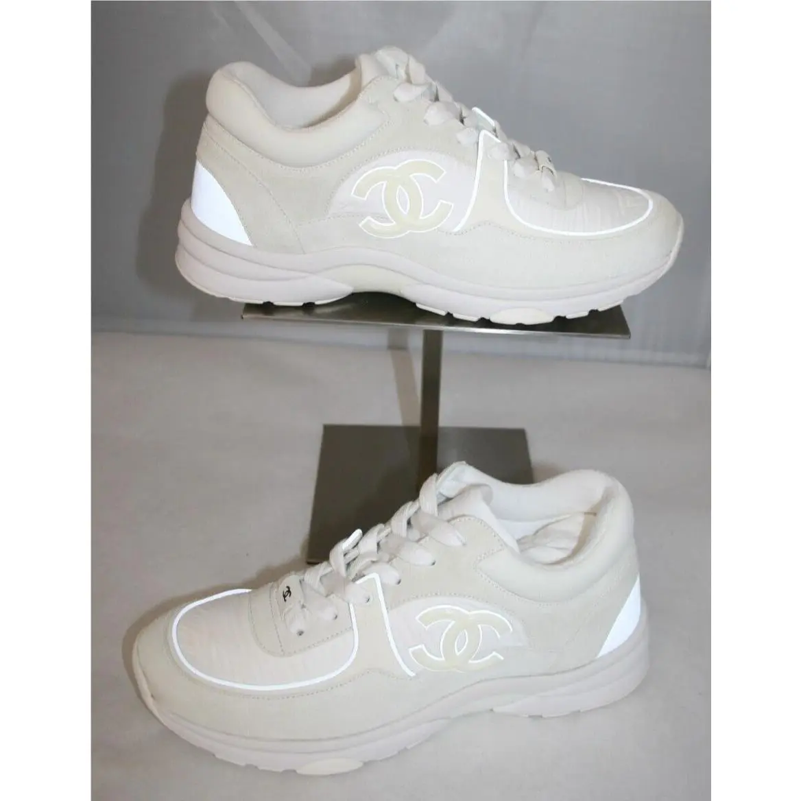 Chanel shoes - Chanel Sneaker - Sneaker - G34360 - White 5