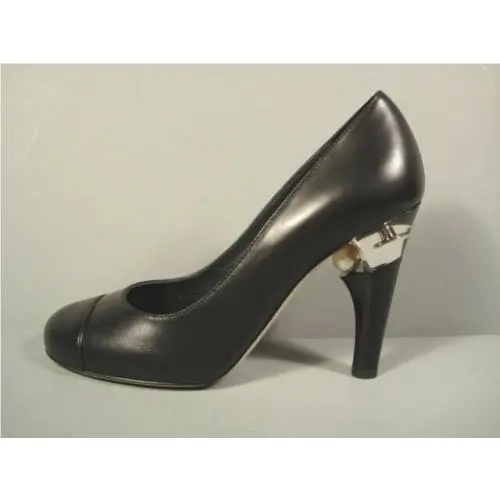 Chanel shoes - Chanel pumps - pumps - Black (UPC: 452537261094) 1