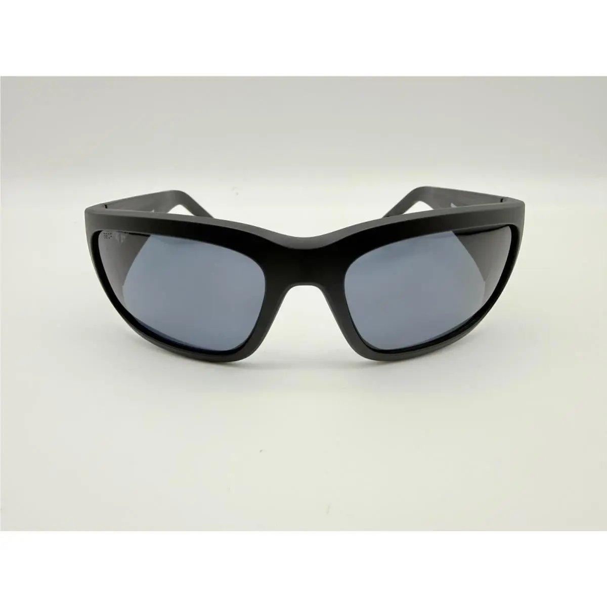 Bulley Bait Polarized Sunglasses Matte Black / Gray 580P by Costa Del Mar