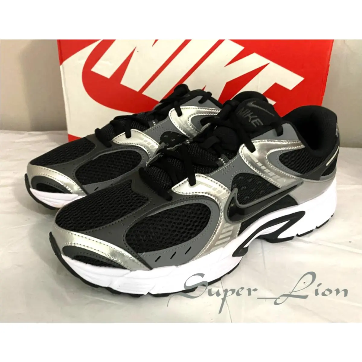 Nike shoes - Nike V5 RNR - RNR - HJ5228-004 - Black 11