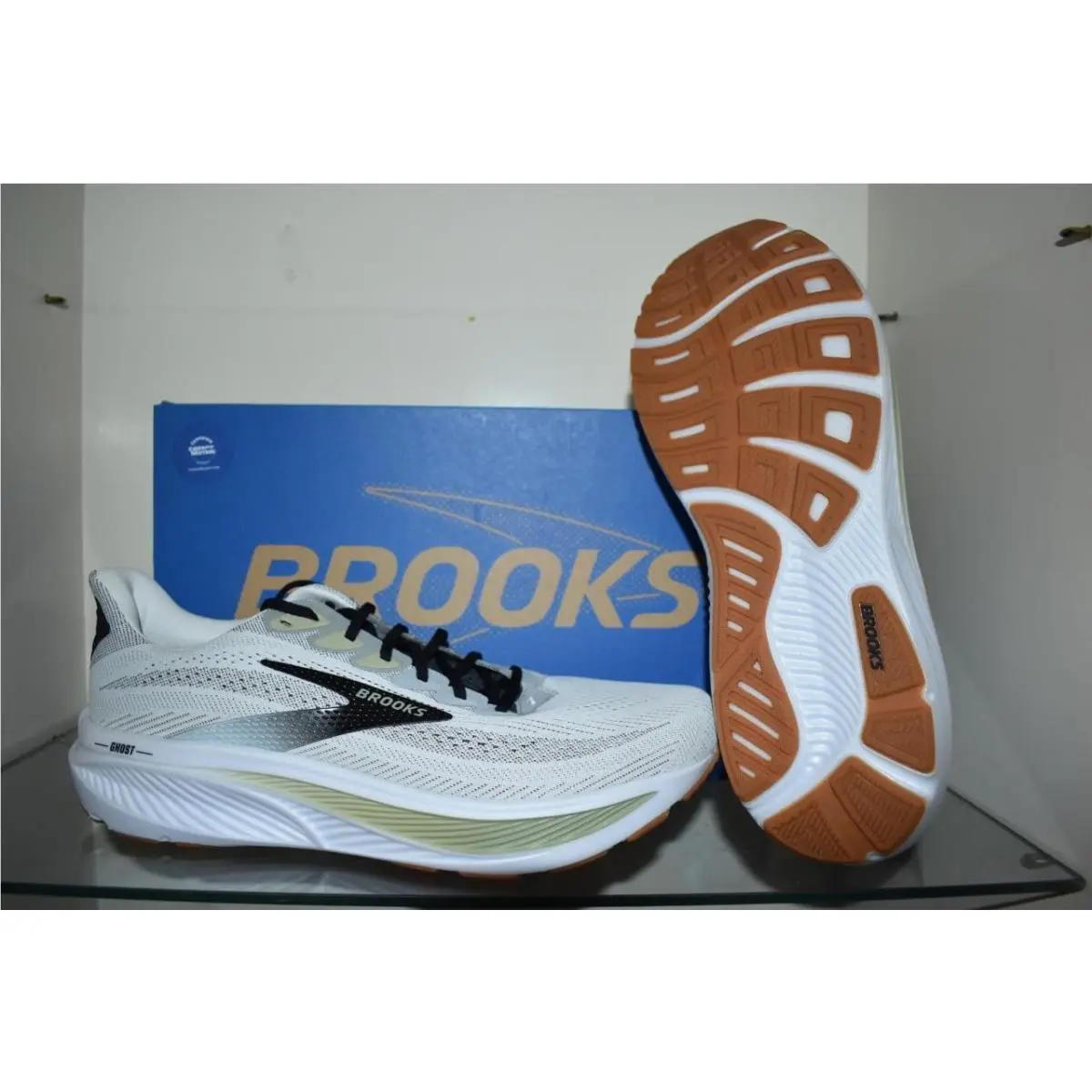Brooks shoes - Brooks Ghost 17 - Ghost - 110442 1D 191 - White 2