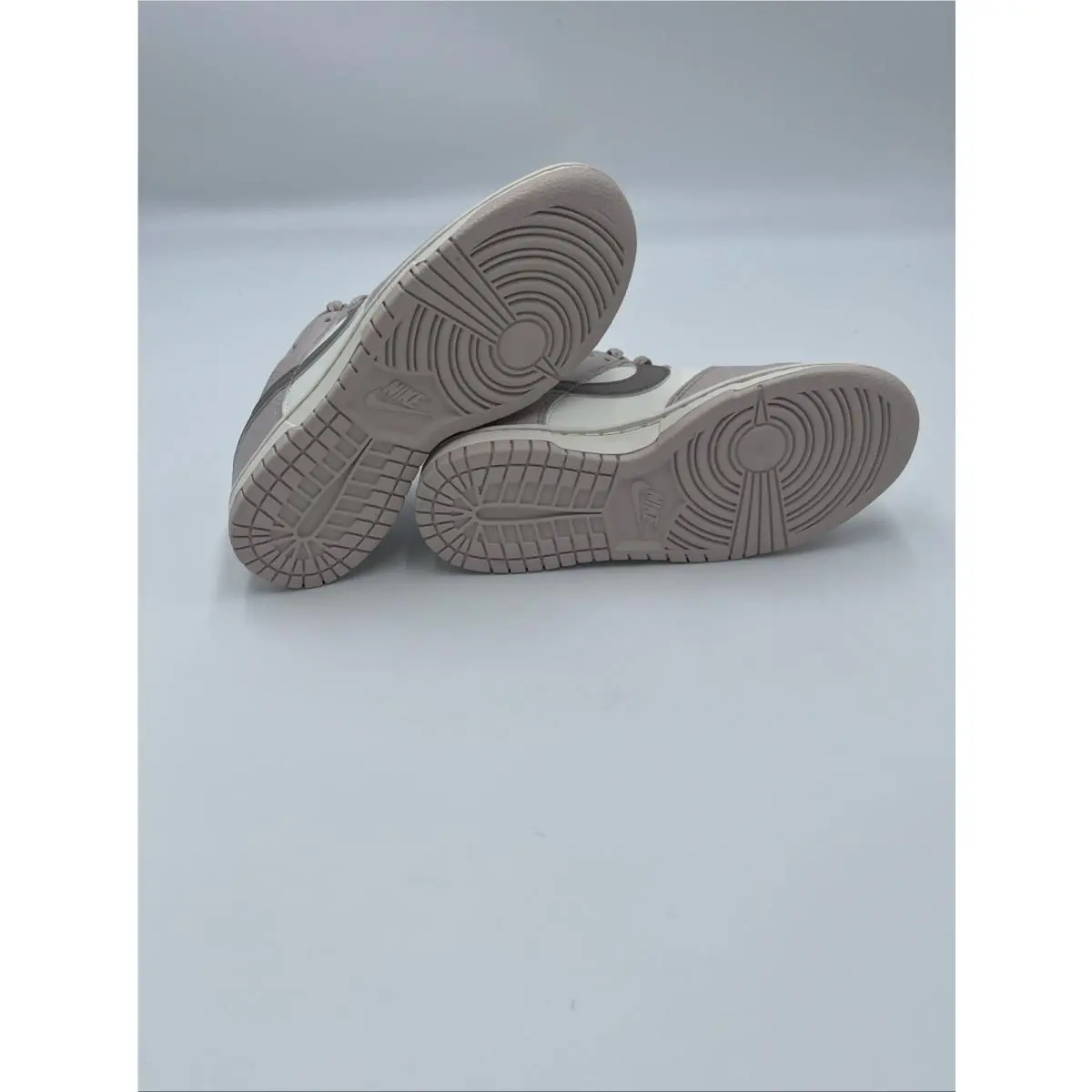Nike shoes - NIKE - IM6572-602 - Silt Red Pale Ivory 6