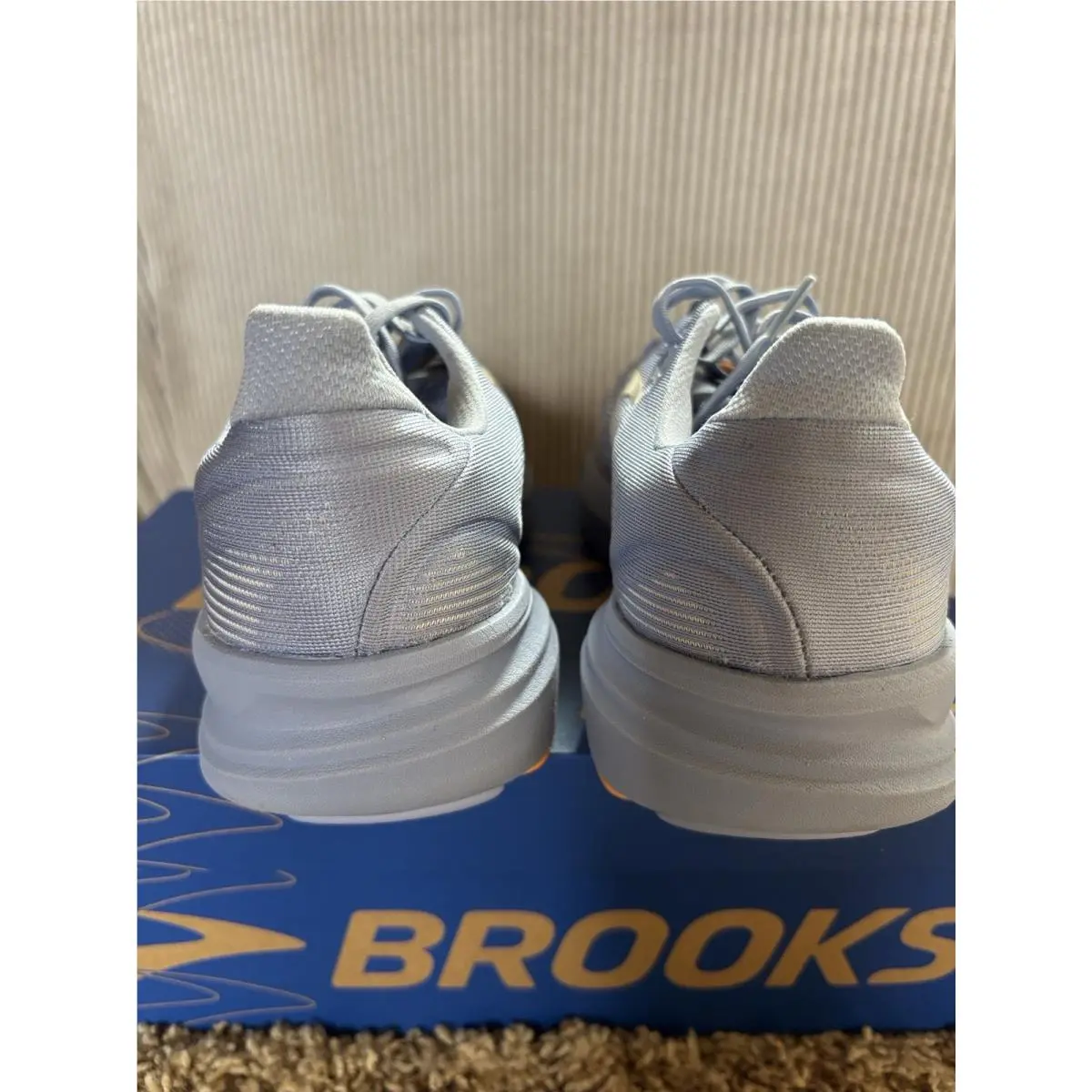 Brooks shoes - Revel 8 - Revel - 1204561B481120 - Blue Heron/Coconut/Orange (UPC: 195394685381) 3