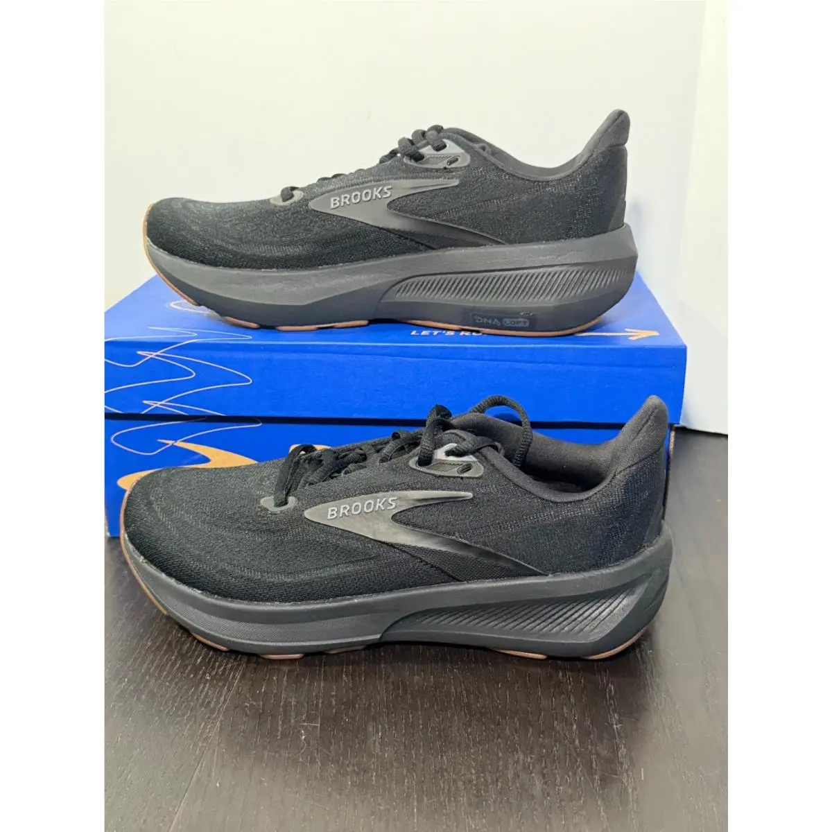 Brooks shoes - Brooks Revel - Revel - Black 3