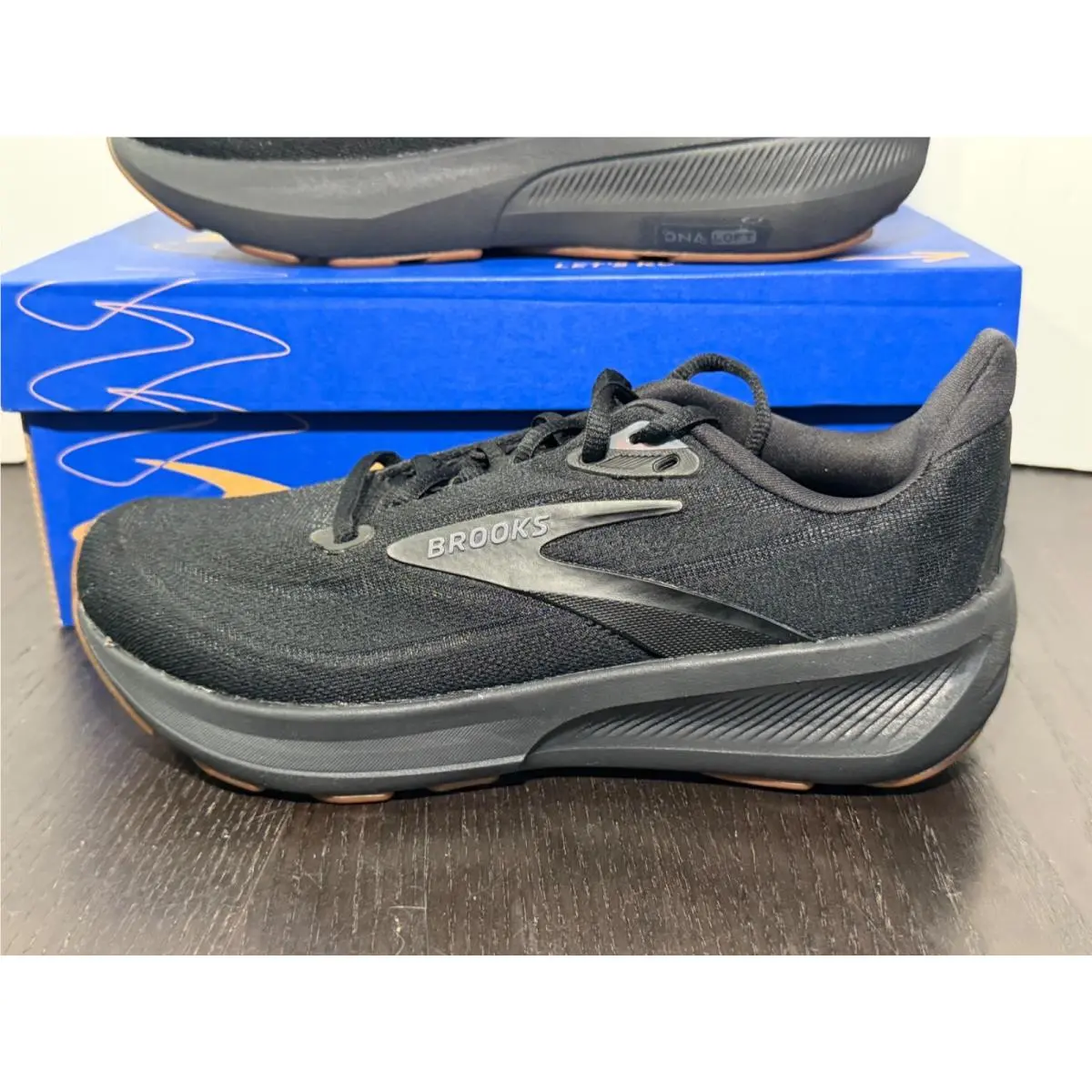 Brooks shoes - Brooks Revel - Revel - Black 4