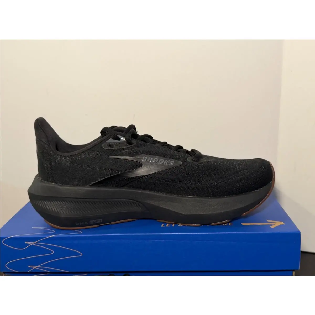 Brooks shoes - Brooks Revel - Revel - Black 1
