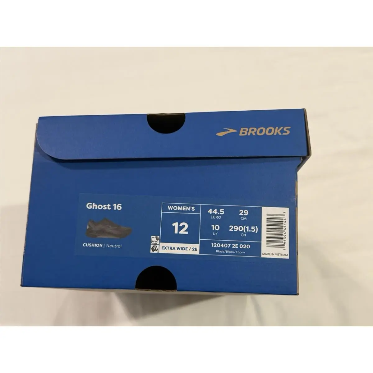 Brooks shoes - Brooks Ghost 16 - Ghost - Black 3